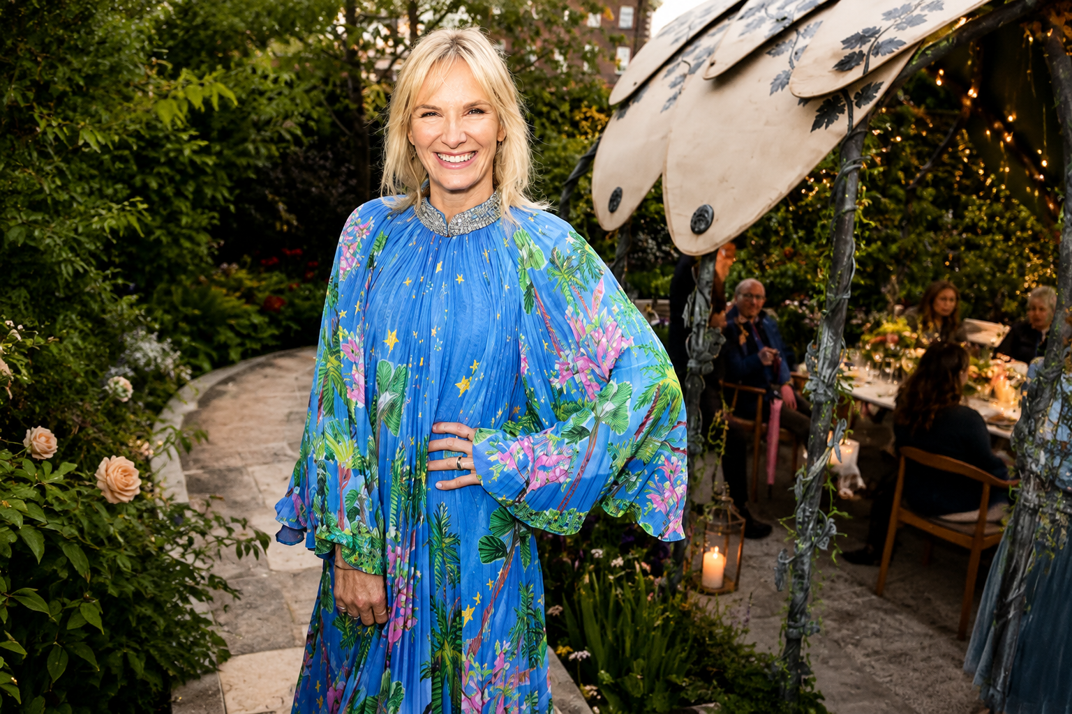 Jo Whiley reveals heartbreaking family loss after death of her father Martin